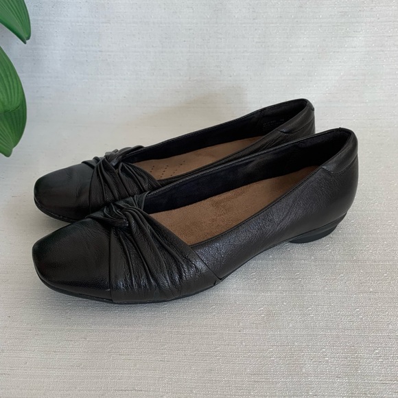 Clark’s Artisan Candra Gleam Black Leather Comfort Ballet Flats Woman’s 8M - Picture 3 of 10